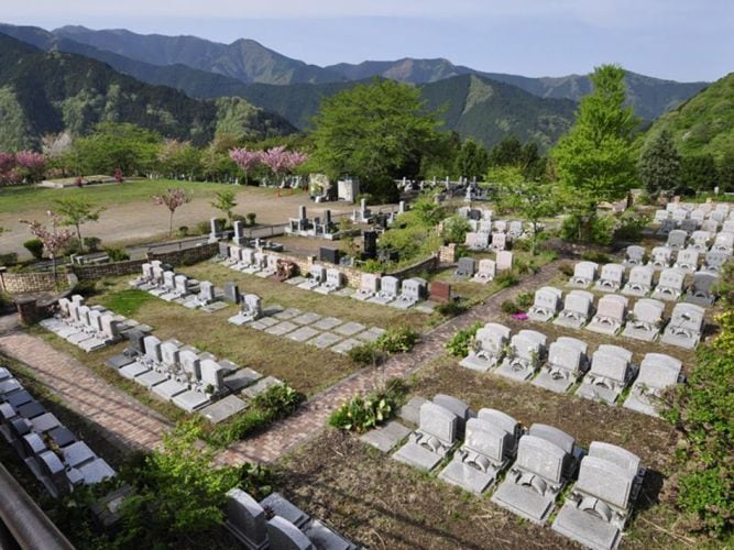 奥多摩 霊園 送迎 安い バス